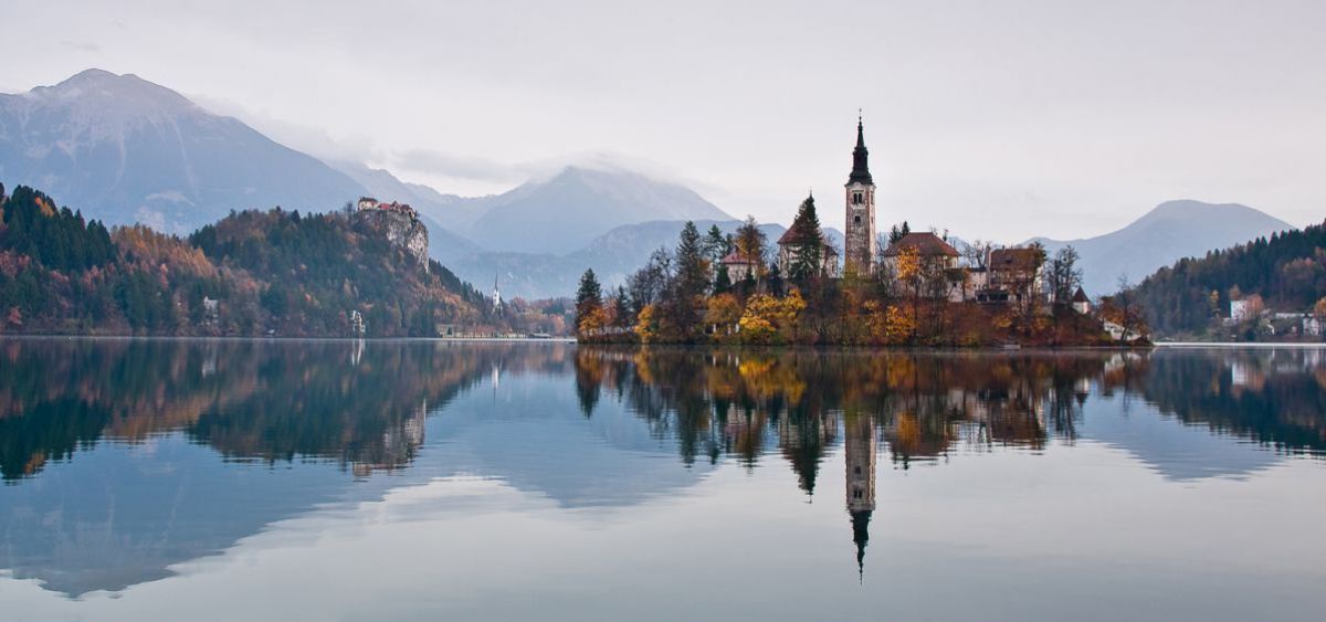 Bledersee mit Insel.