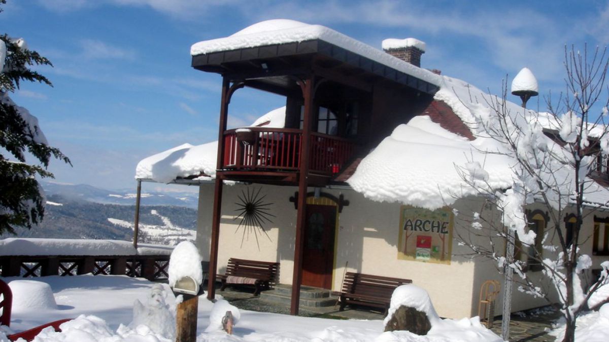 Biolandhaus Arche im Schnee