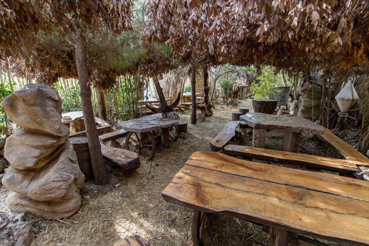 Safari Bar. Urig eingerichtete Gaststätte