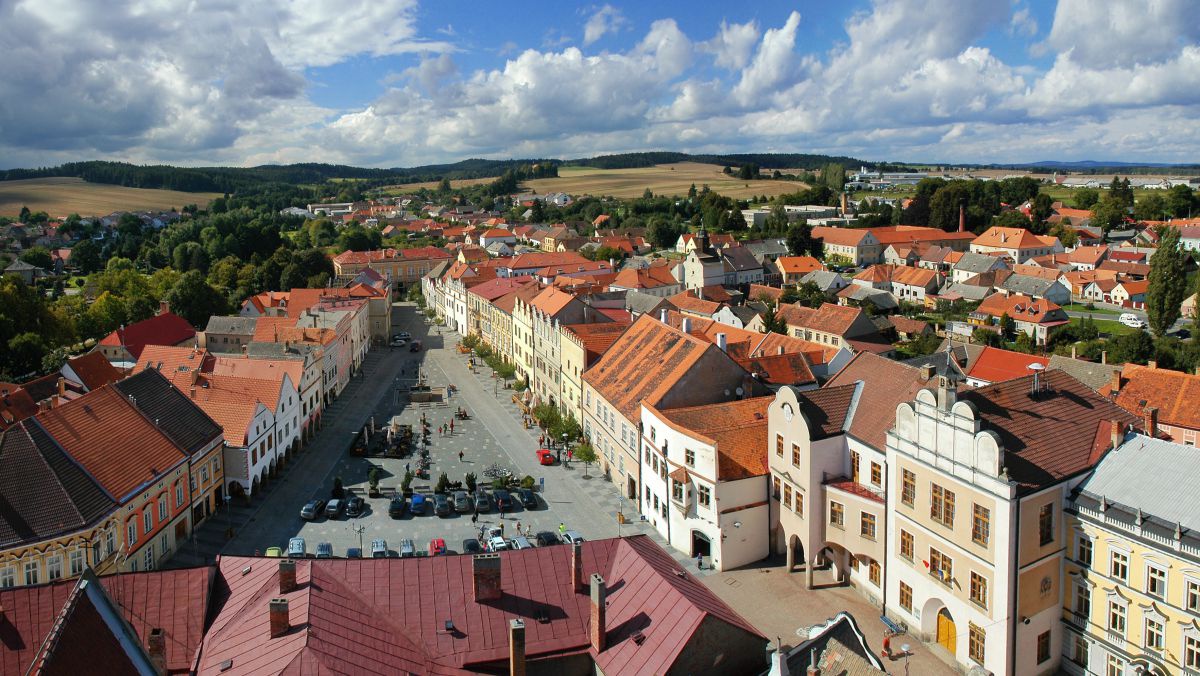 Hauptplatz von Slavonice von oben.
