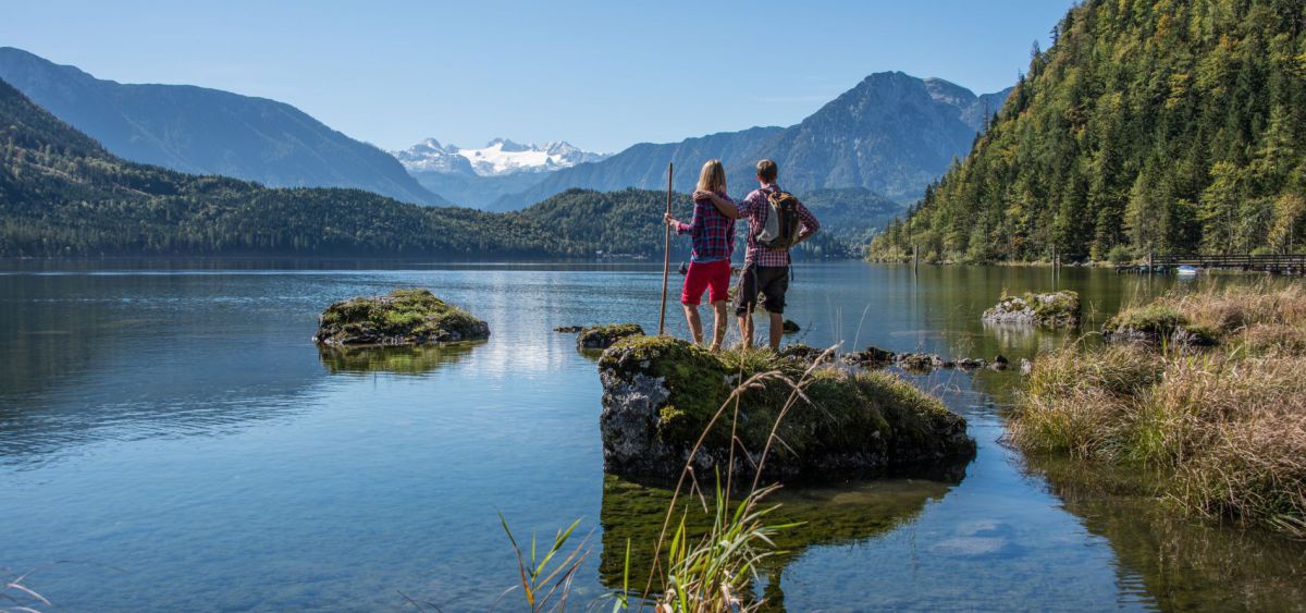 Wandern am Altausseer See.