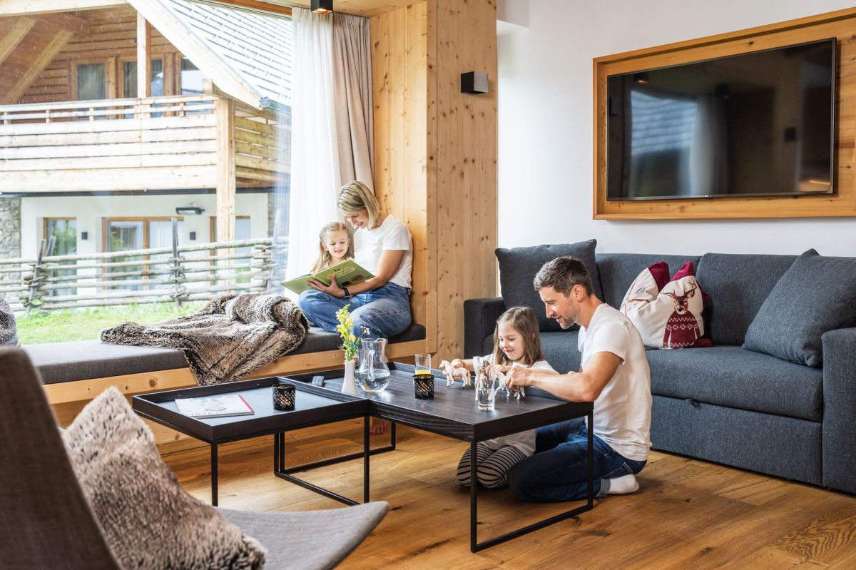 chalet-trattlerhof-wohnzimmer-c-gert_perauer