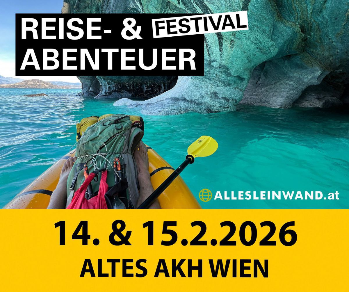 Plakat Reisefestival. Schlauchboot ineiner Höhle.